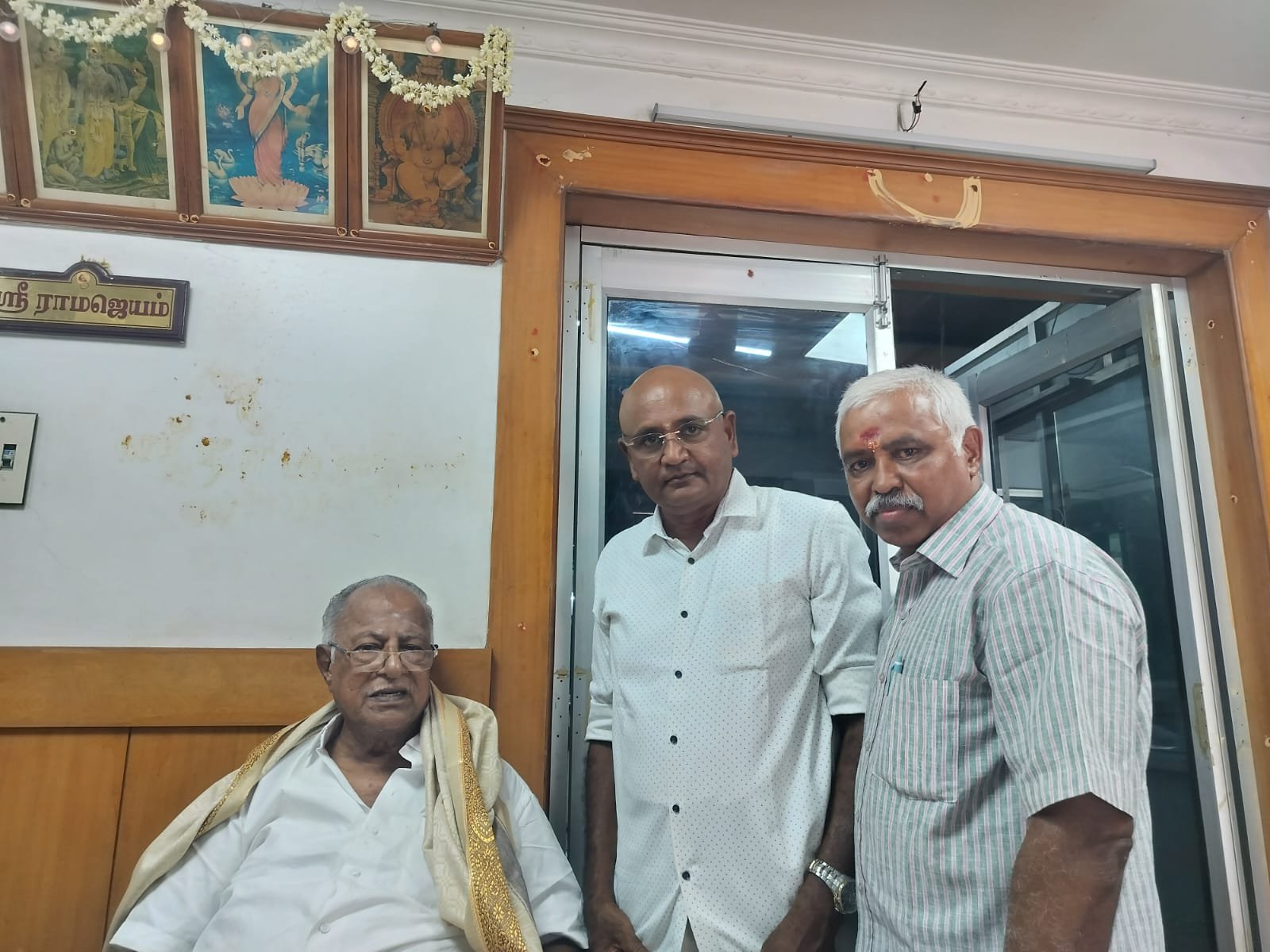 25/05/2026, திண்டுக்கல்லில் நாயினா G. சுந்தர்ராஜன் அவர்களை மரியாதை நிமித்தமாக சந்தித்த நிகழ்வு.